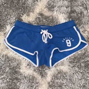 Women’s shorts size XS. Used.